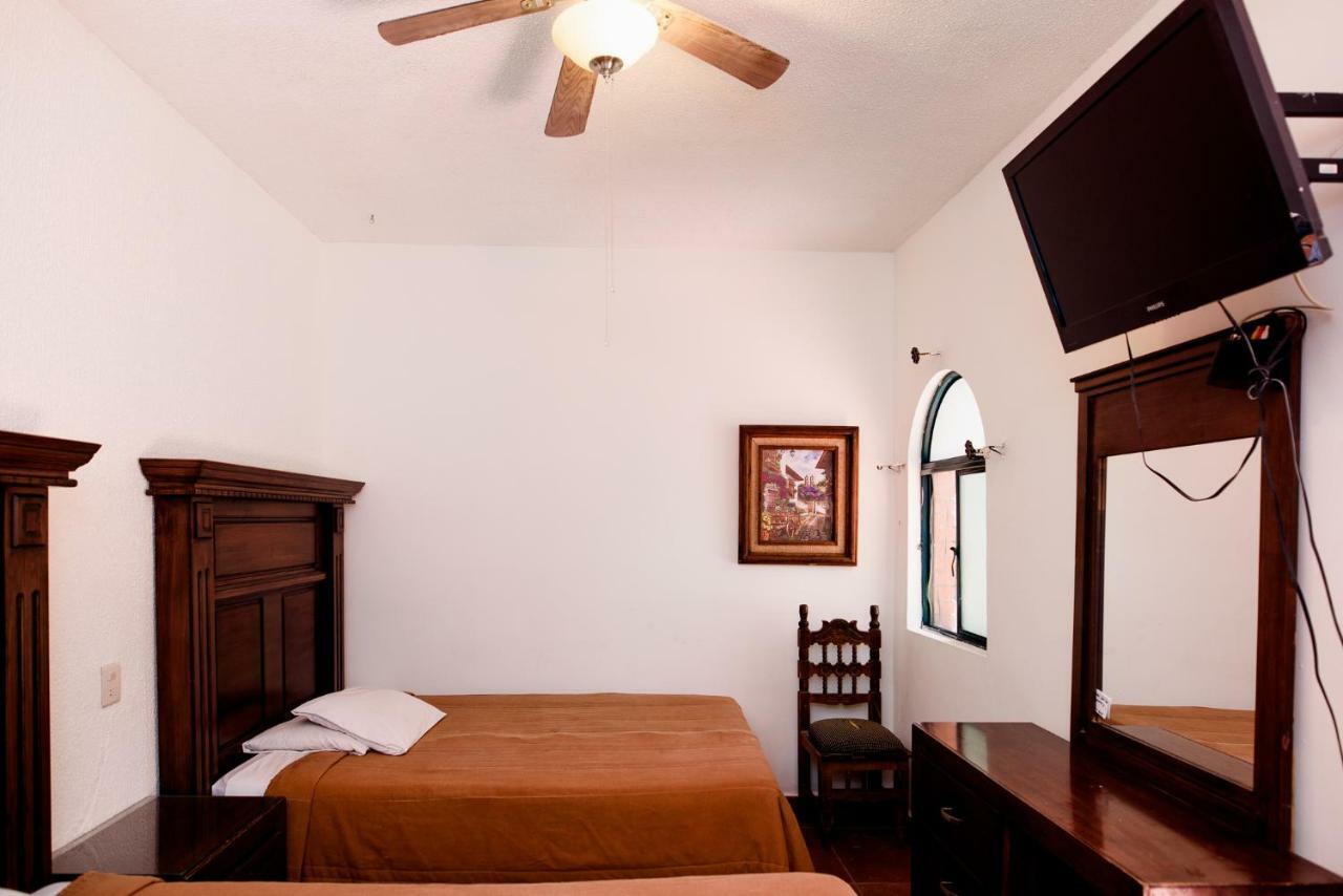 Hotel Maria Elena Durango Exterior photo